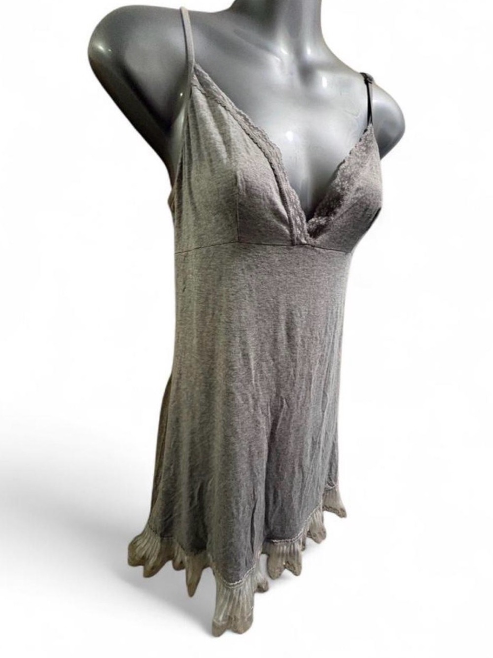 Rare Victoria’s Secret Angel Classic Lace-Trim Sleep Chemise in Gray Sz L